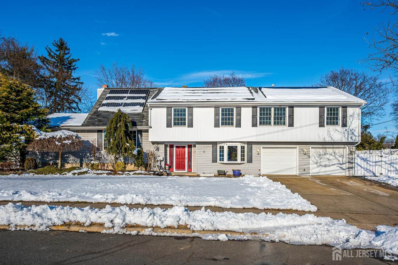 4 Winthrop Road - Photo 1