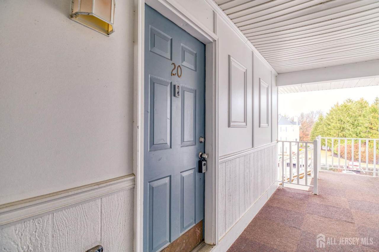 20 Pembrook Avenue - Photo 1