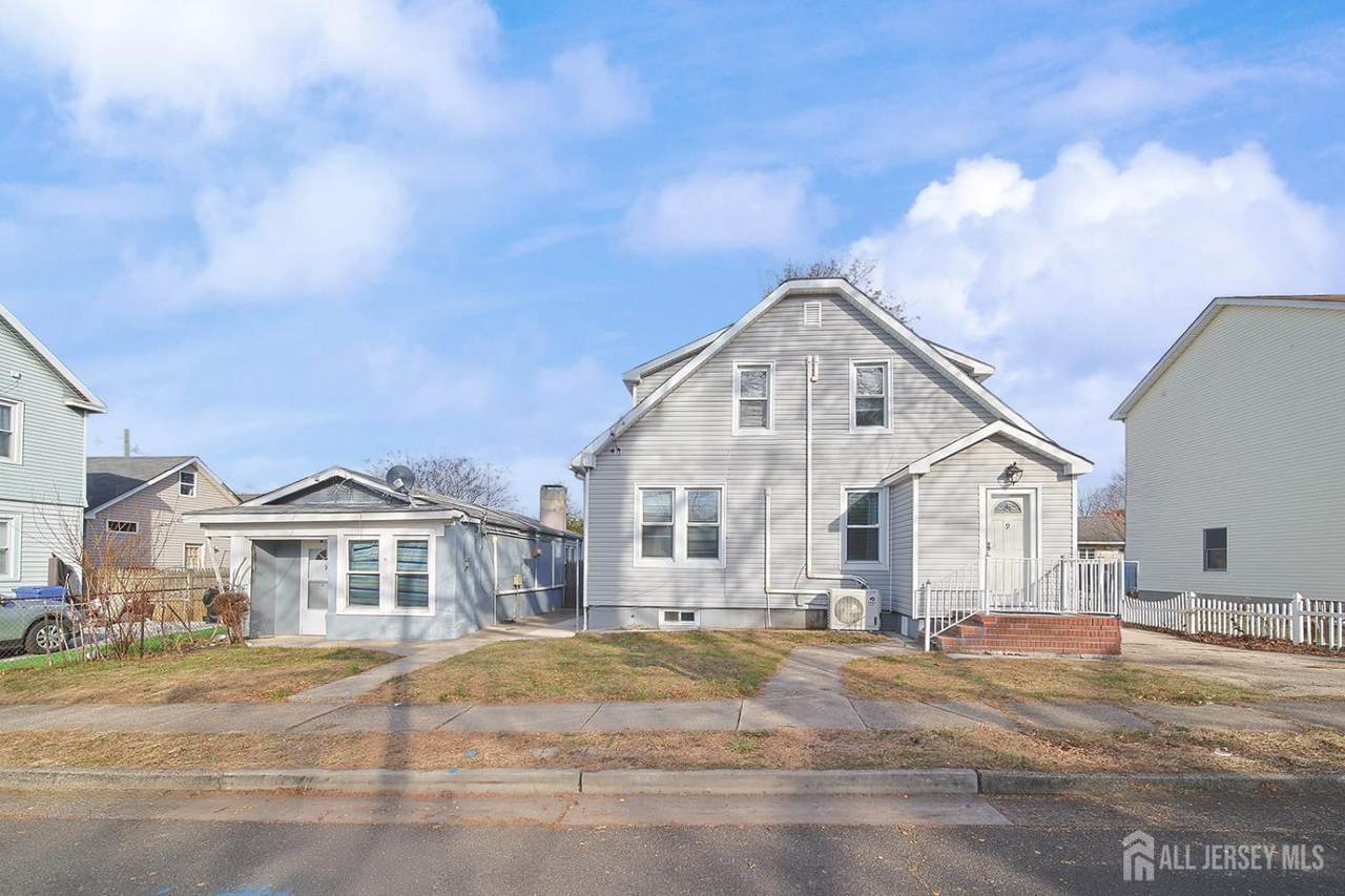 9 Rolfe Avenue - Photo 1