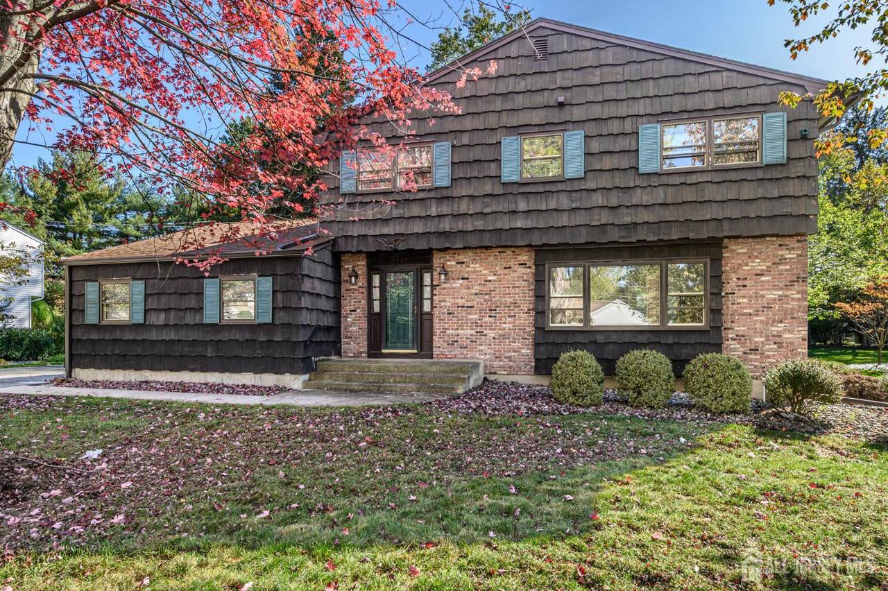 3996 Park Avenue - Photo 1