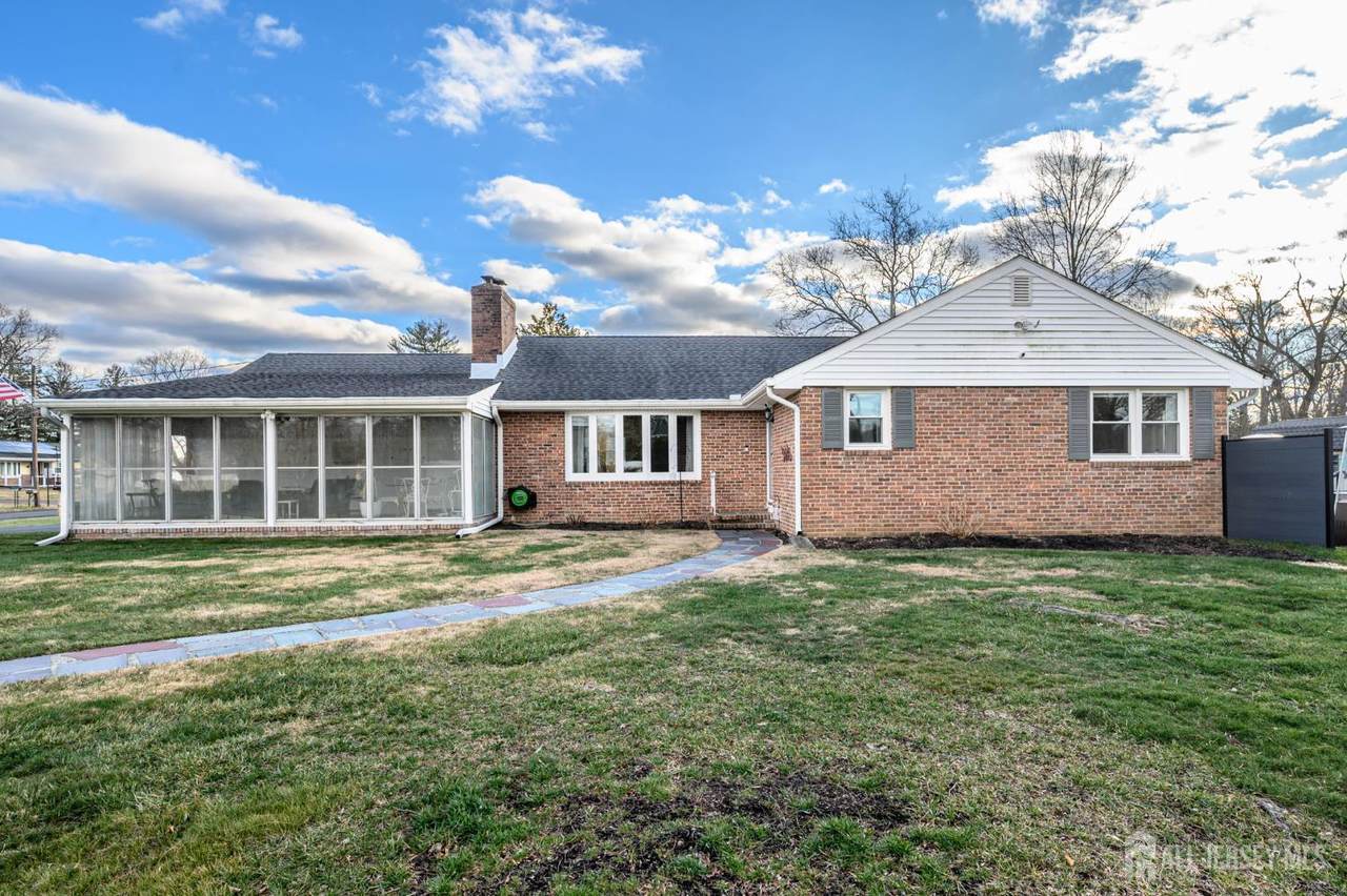 12 Davison Road - Photo 1