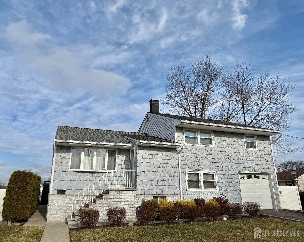 60 Tracy Drive - Photo 1