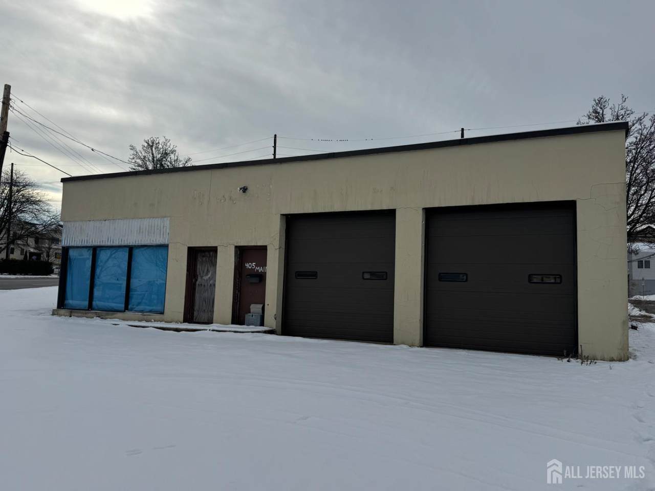 405 Main Street - Photo 1