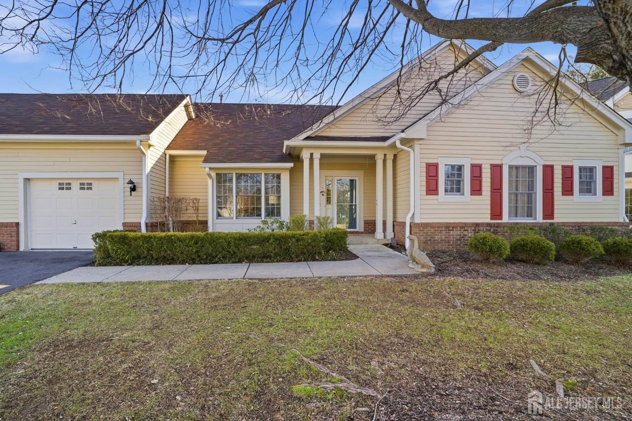 47 Hedge Row Road - Photo 1