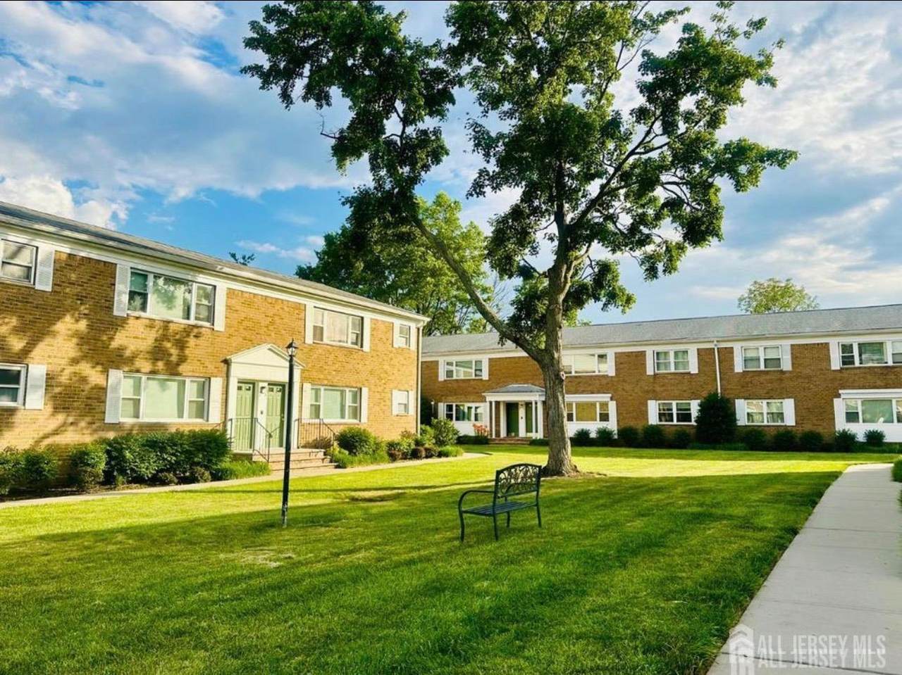 37 Judson Terrace - Photo 1