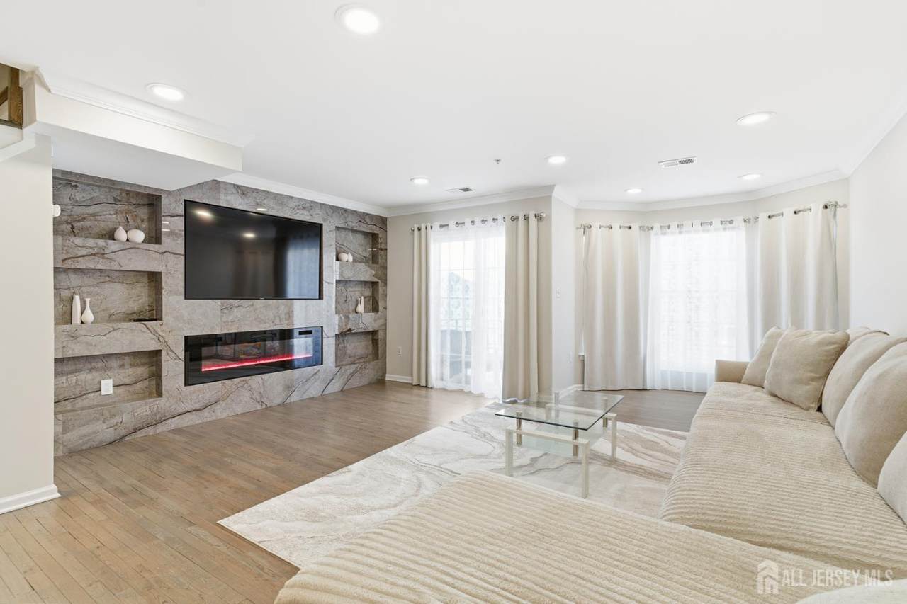 107 Adamecs Street - Photo 1