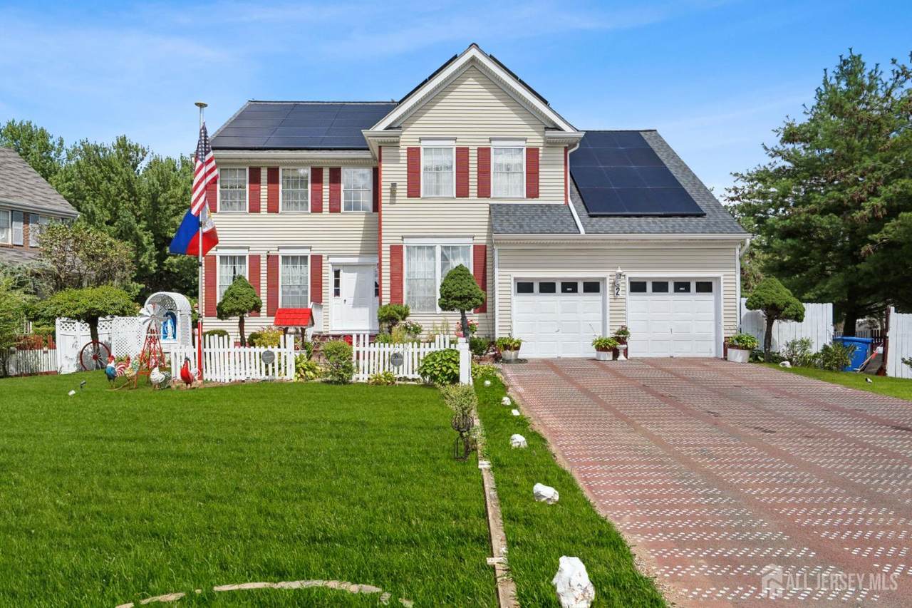 2 Golfview Court - Photo 1