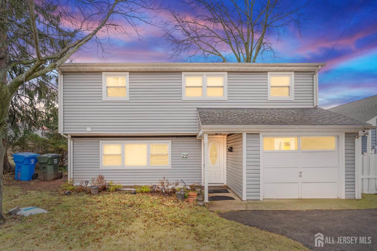 22 Oak Avenue - Photo 1