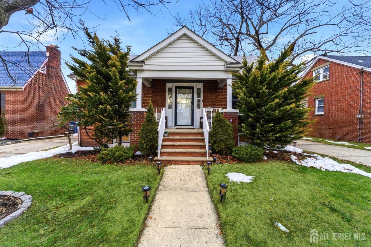 142 Liberty Street - Photo 1
