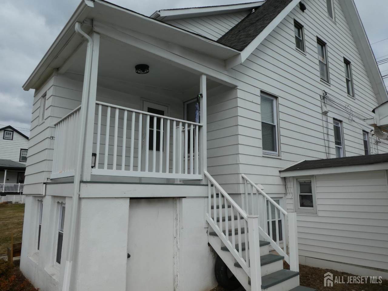 1354 Stelton Road - Photo 1