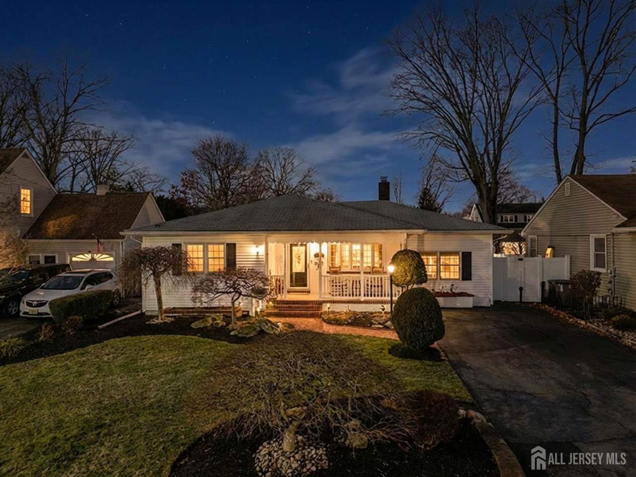 246 Highland Drive - Photo 1