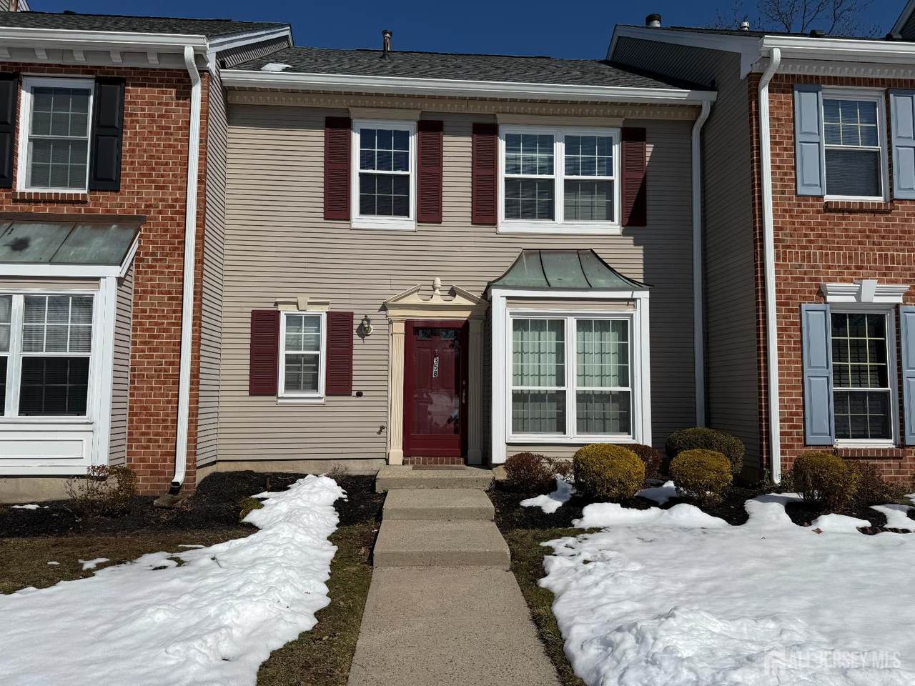 358 Hadleigh Lane - Photo 1