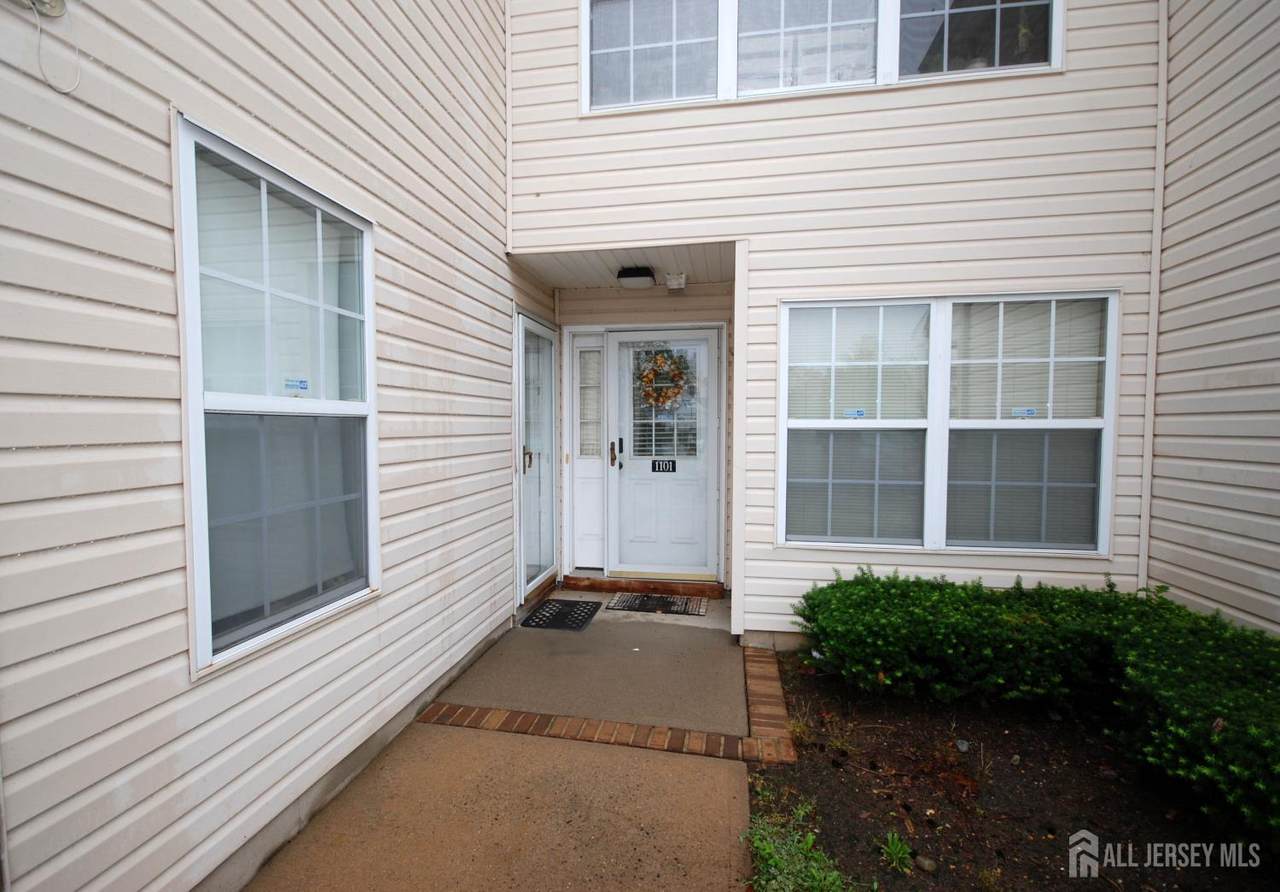1101 Stony Brook Way - Photo 1