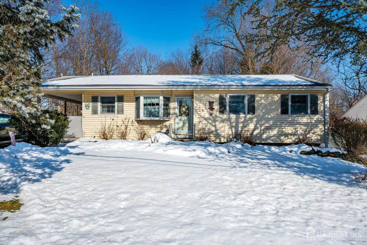 144 Princeton Road - Photo 1