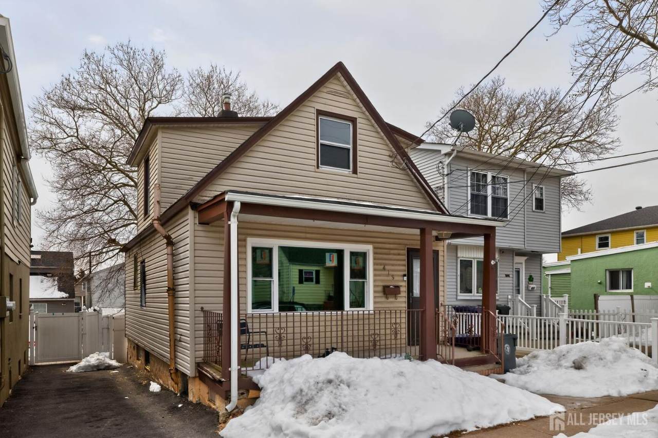 419 Inslee Street - Photo 1