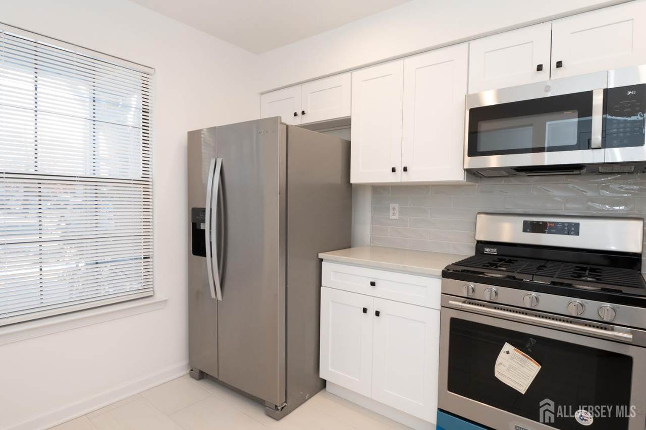 801 Woodbridge Commons Way - Photo 1