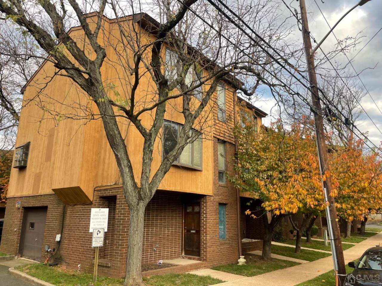 81 Redmond Street - Photo 1