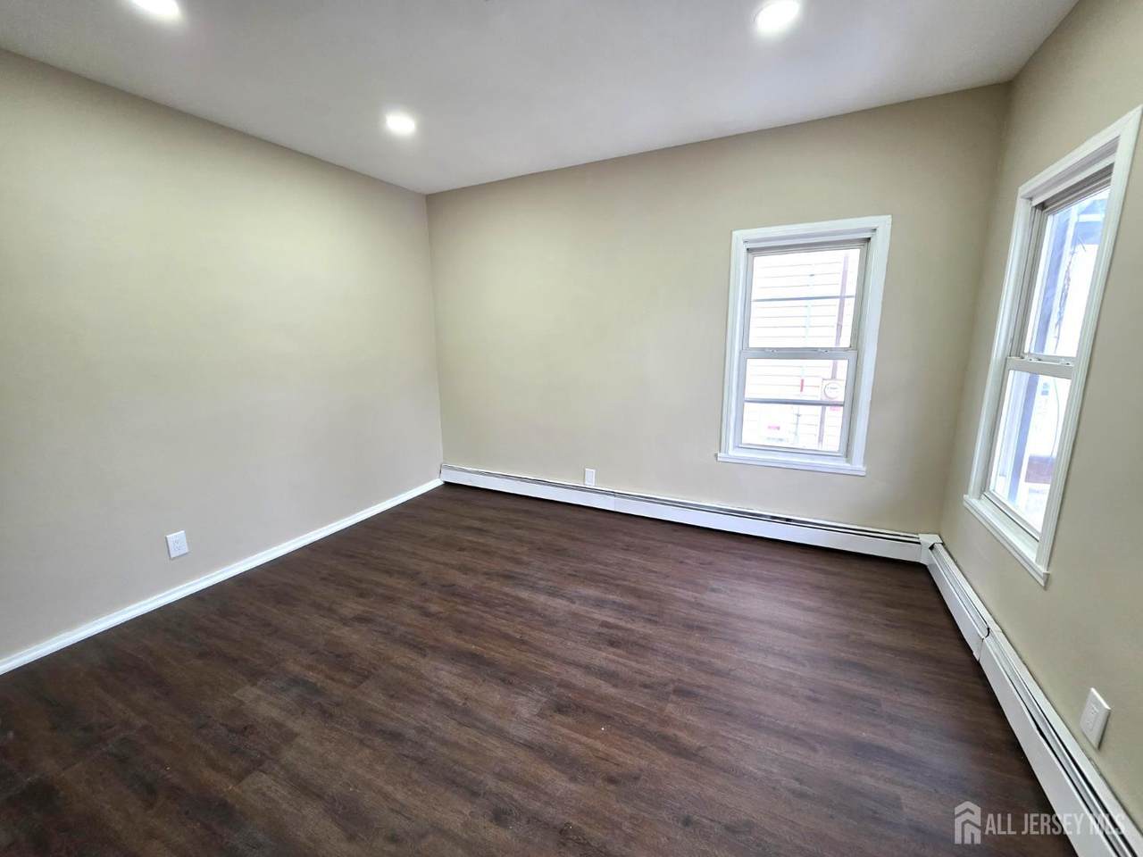 https://bt-photos.global.ssl.fastly.net/middlesexnj/1280_boomver_1_2611811R-2.jpg