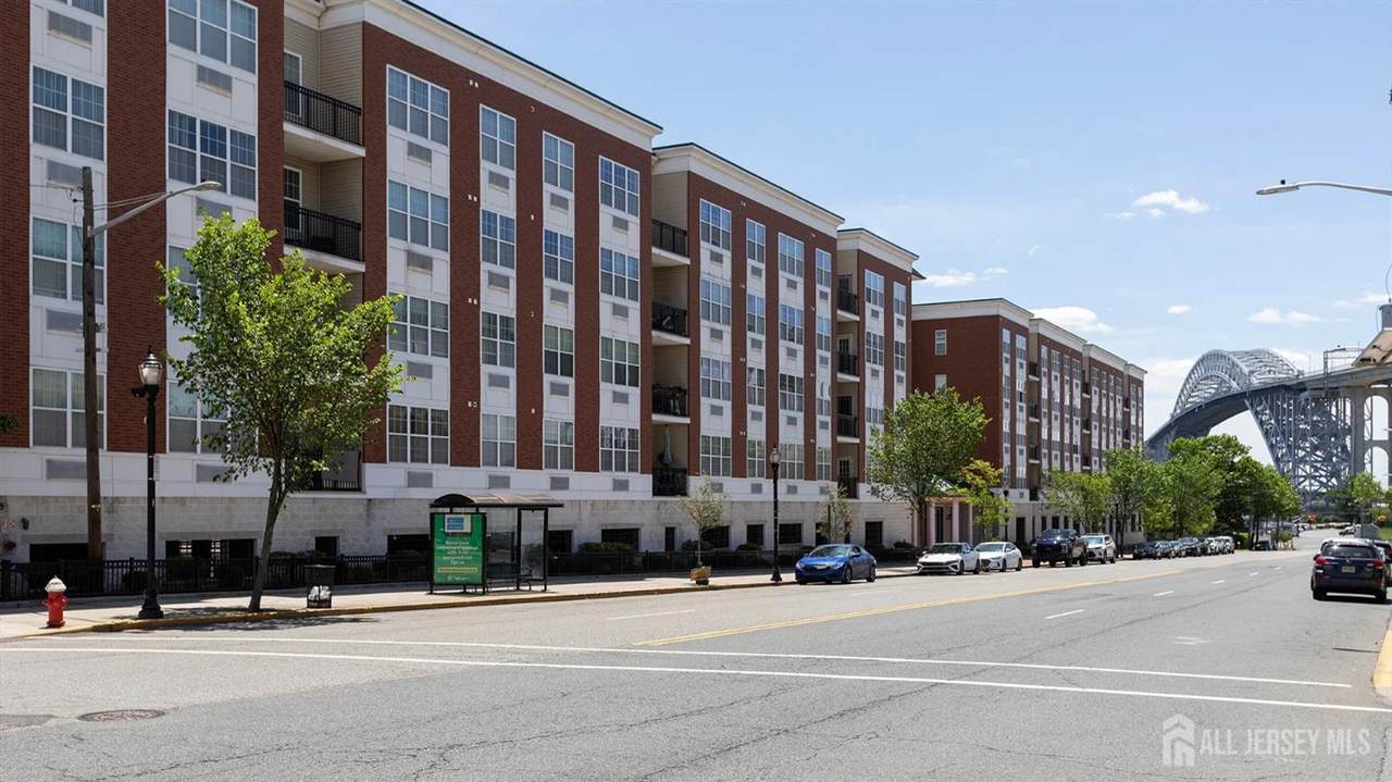 42 John F. Kennedy Boulevard - Photo 1