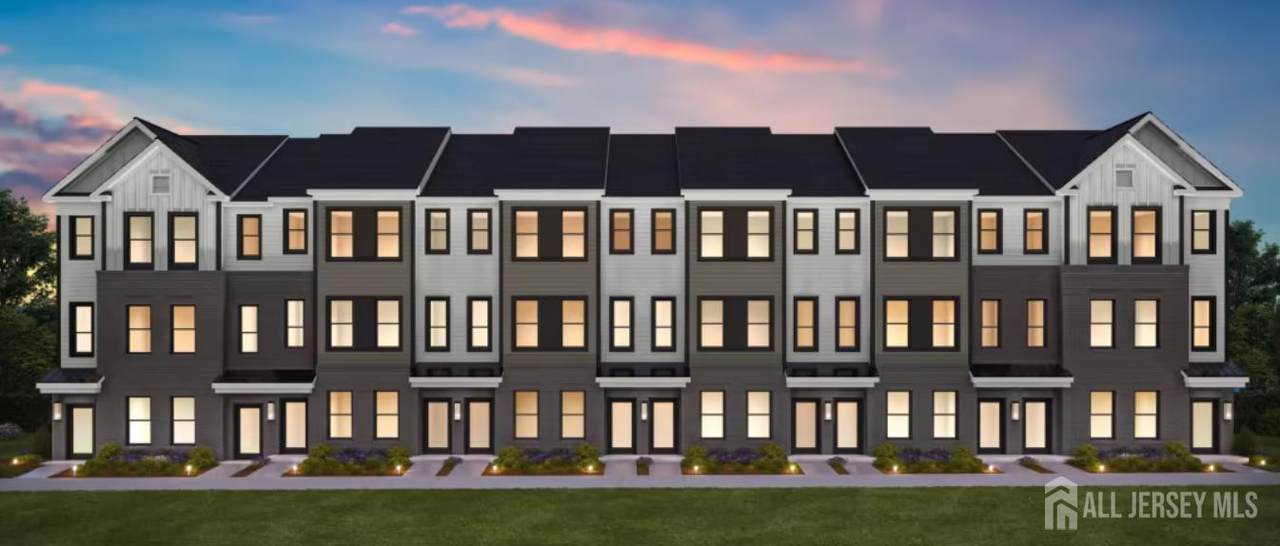 917 District Boulevard - Photo 1