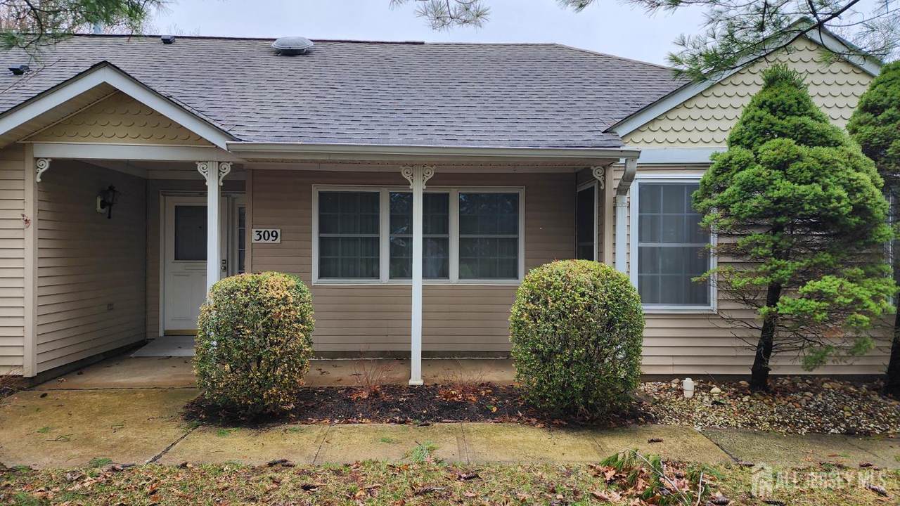 309 Kinglet Drive - Photo 1