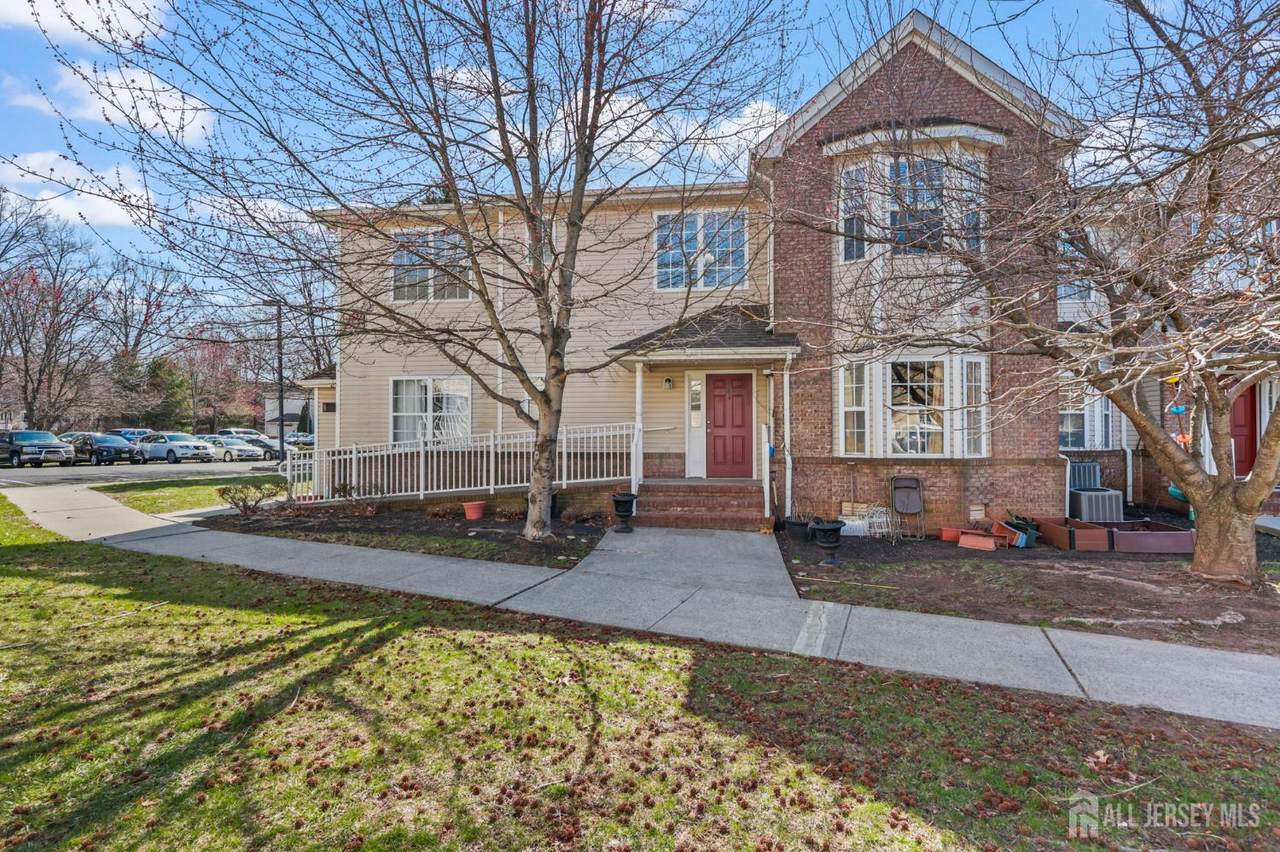 189 Sunshine Drive - Photo 1