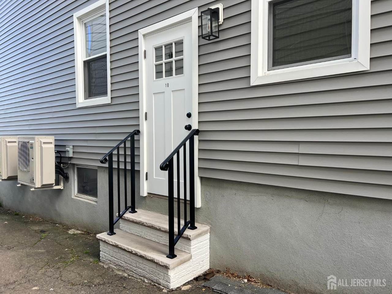 33 Obert Street - Photo 1