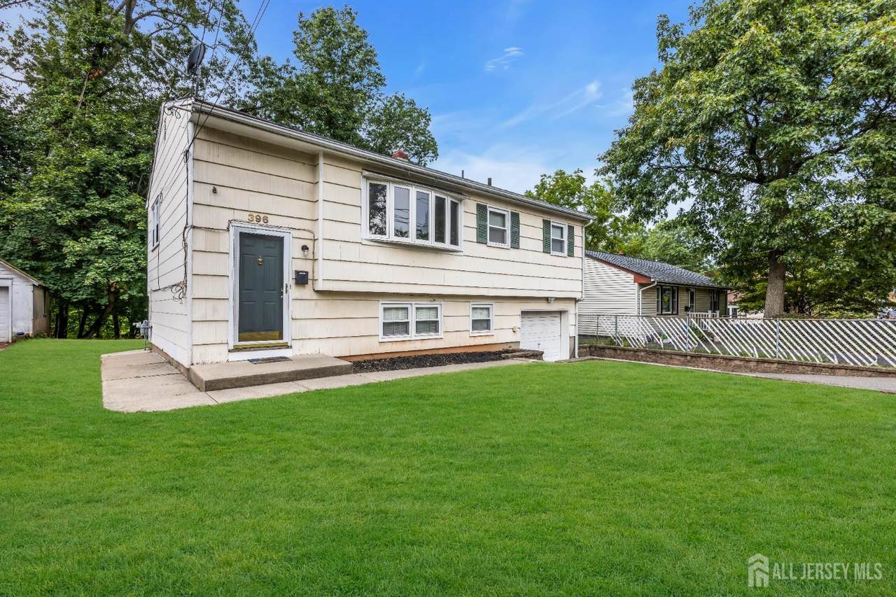 396 7th Avenue - Photo 1