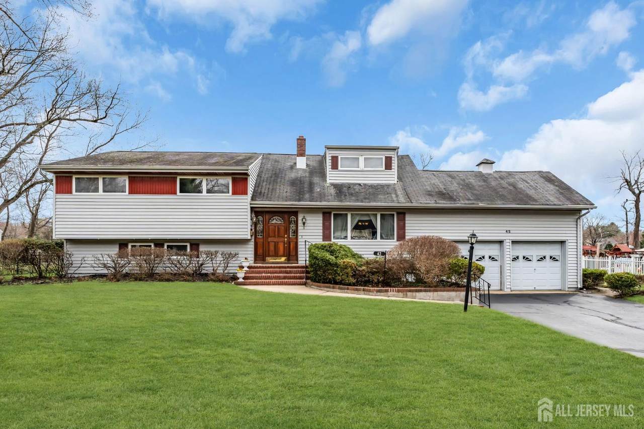 42 Riveredge Road - Photo 1