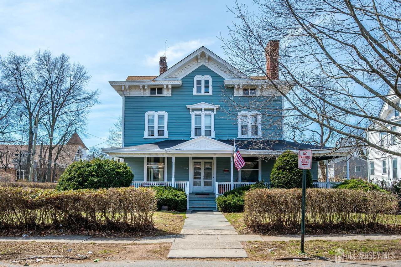 518 Central Avenue - Photo 1