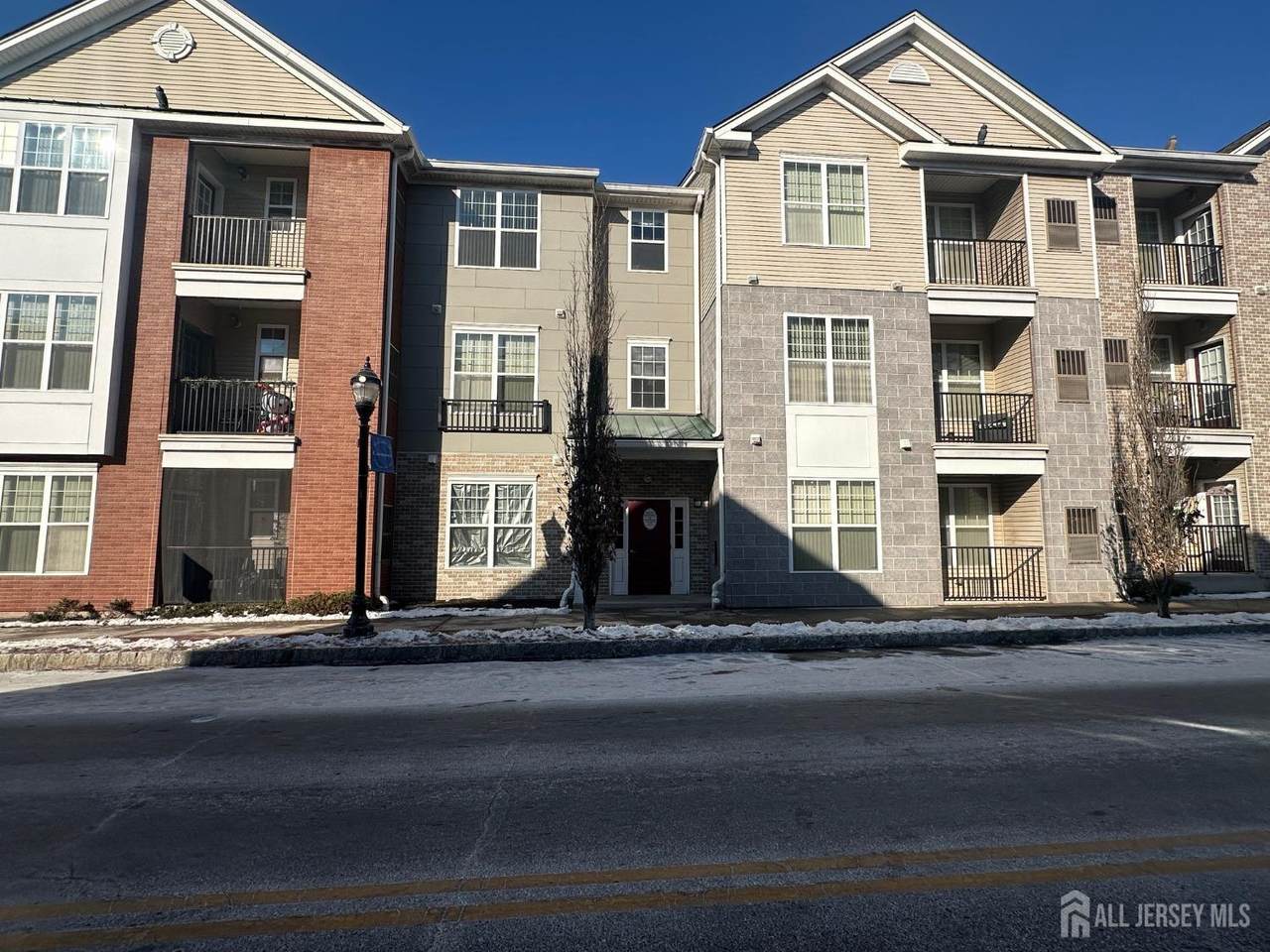50 Roosevelt Avenue - Photo 1