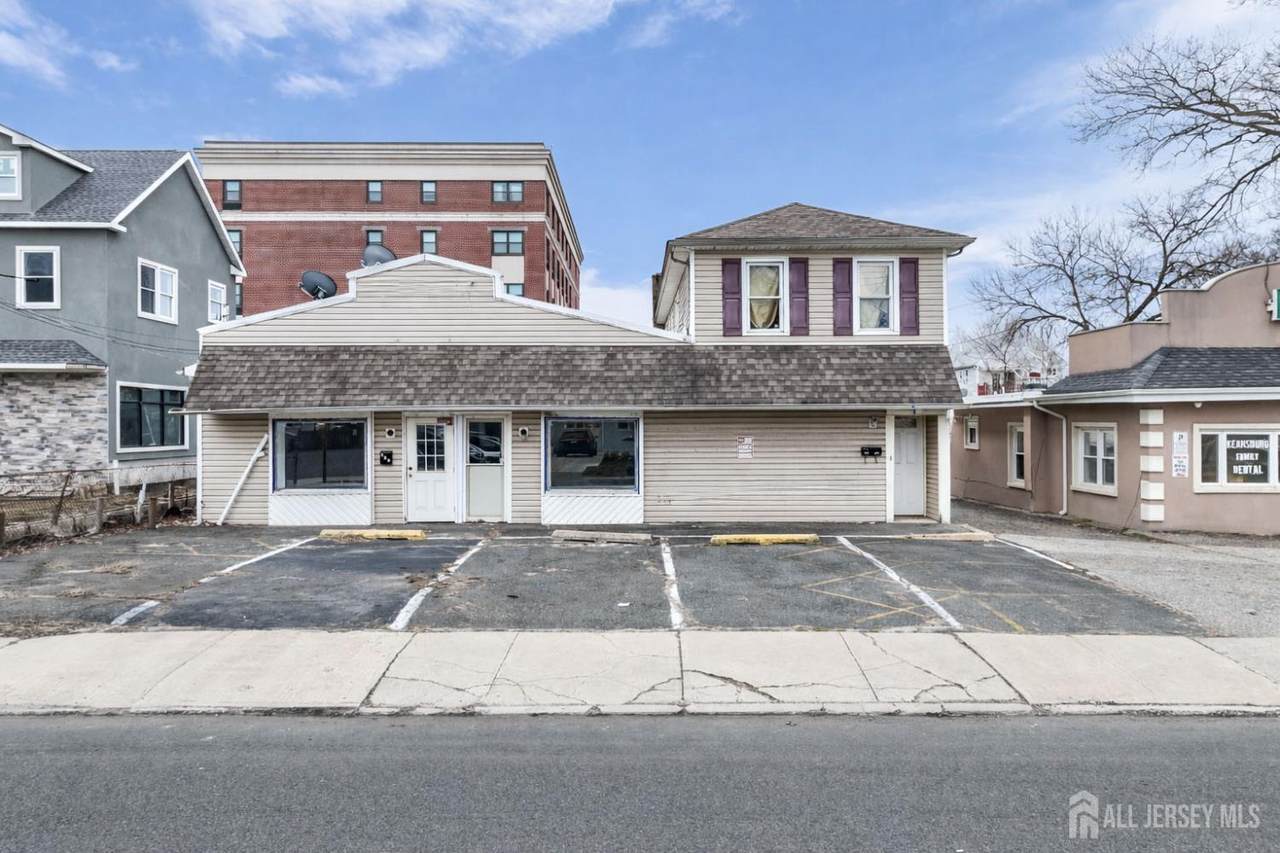 369 Carr Avenue - Photo 1