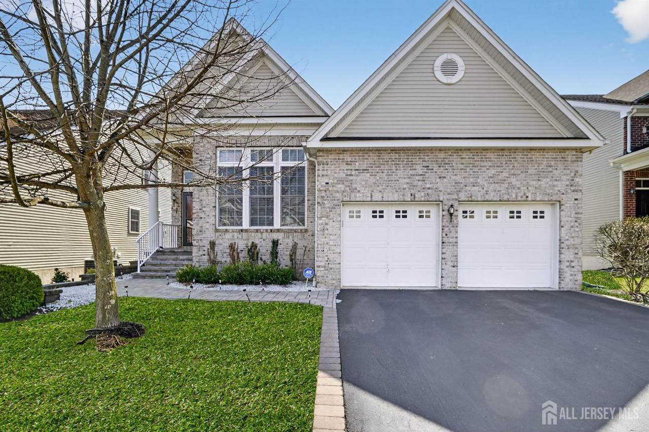 6 Inverness Drive - Photo 1