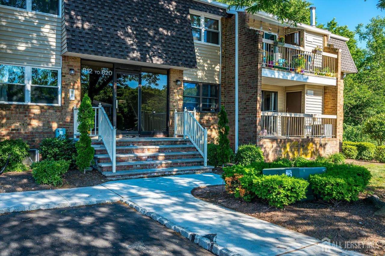 812 Sharon Garden Court - Photo 1