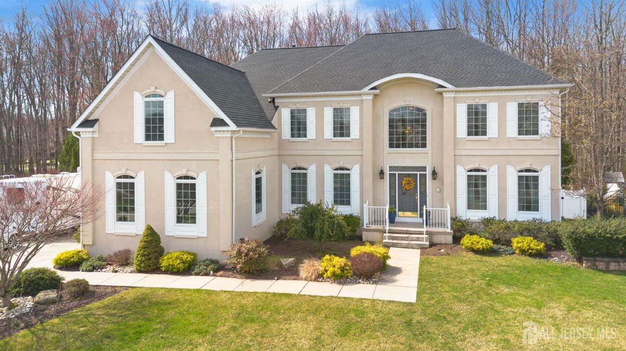 9 Stonegate Drive - Photo 1