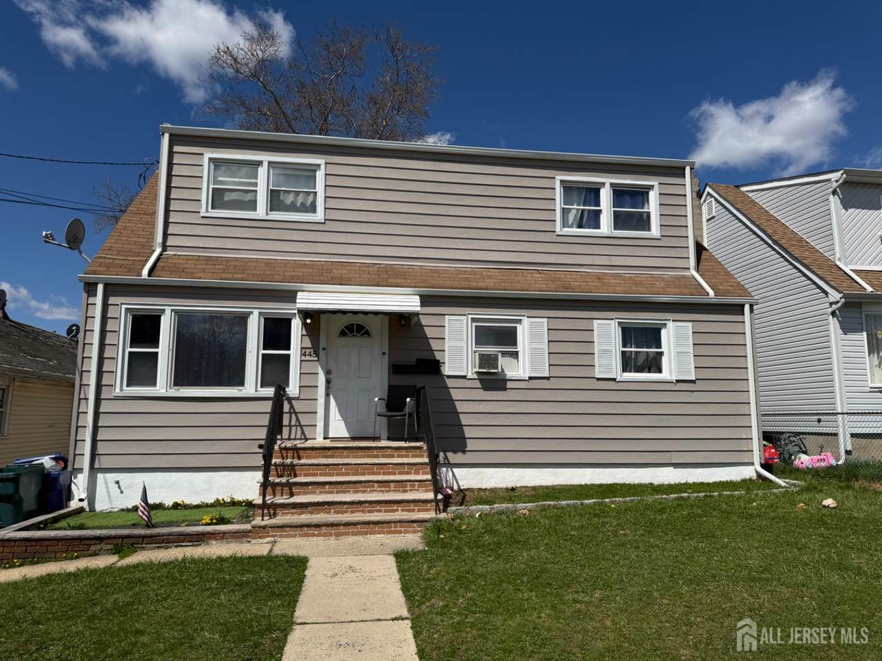 445 Stevenson Place - Photo 1