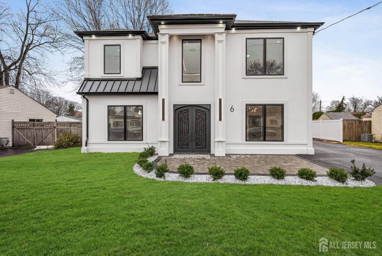 6 Knollwood Road - Photo 1