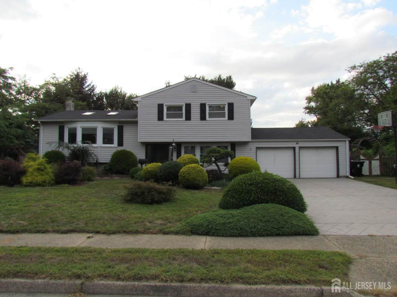 7 Wellington Road - Photo 1