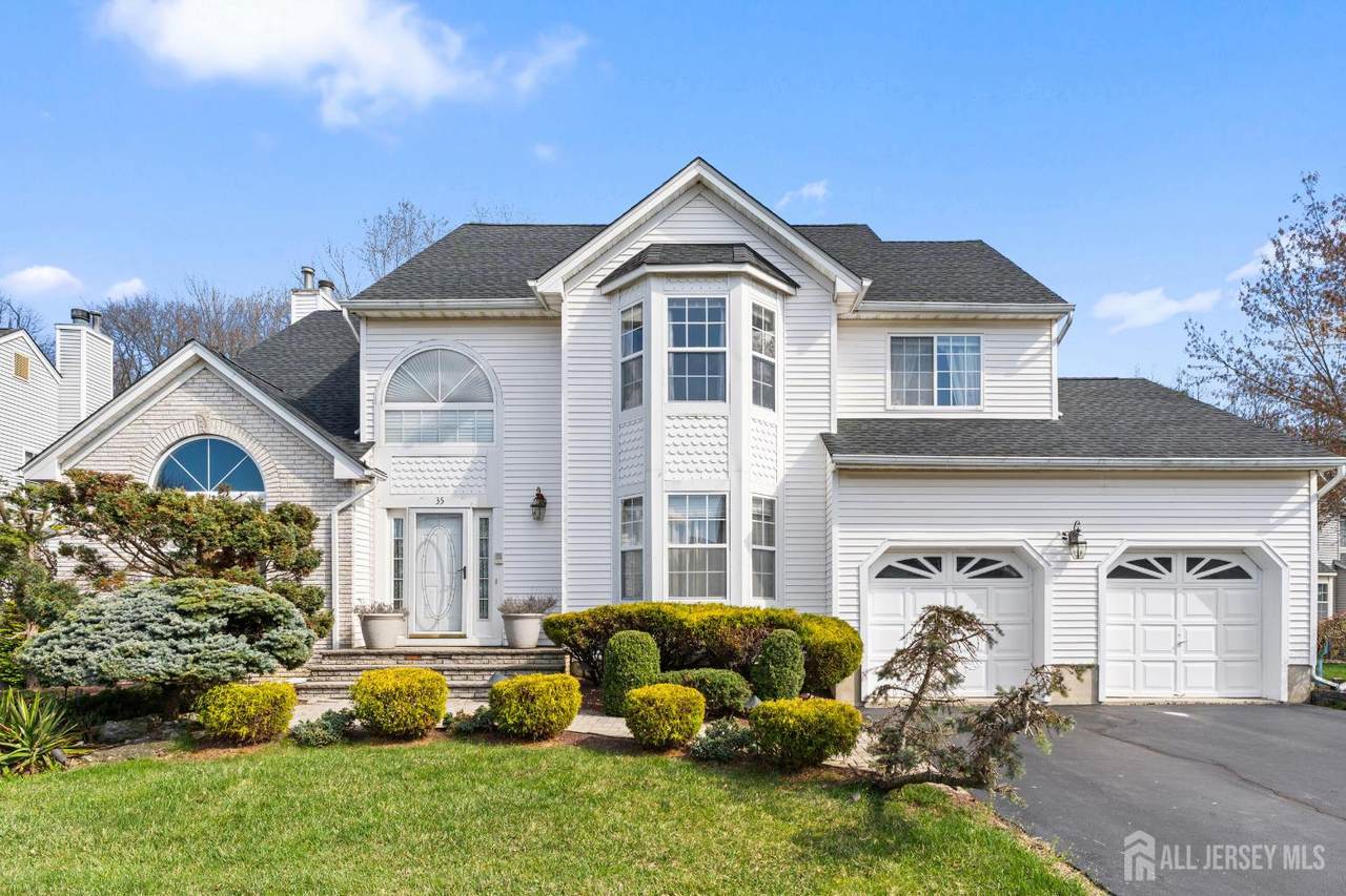35 Trish Court - Photo 1