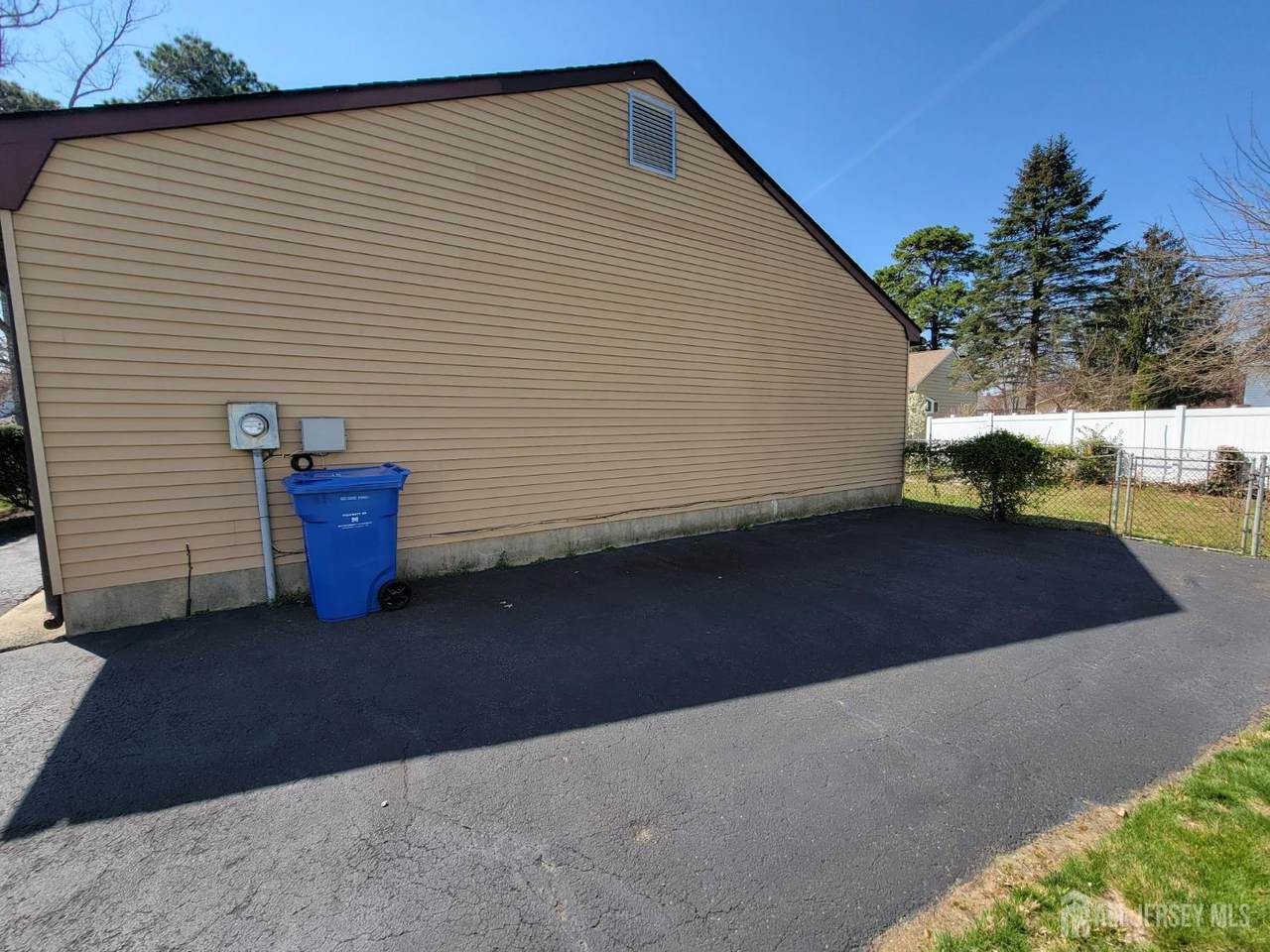 https://bt-photos.global.ssl.fastly.net/middlesexnj/1280_boomver_1_2613747R-2.jpg
