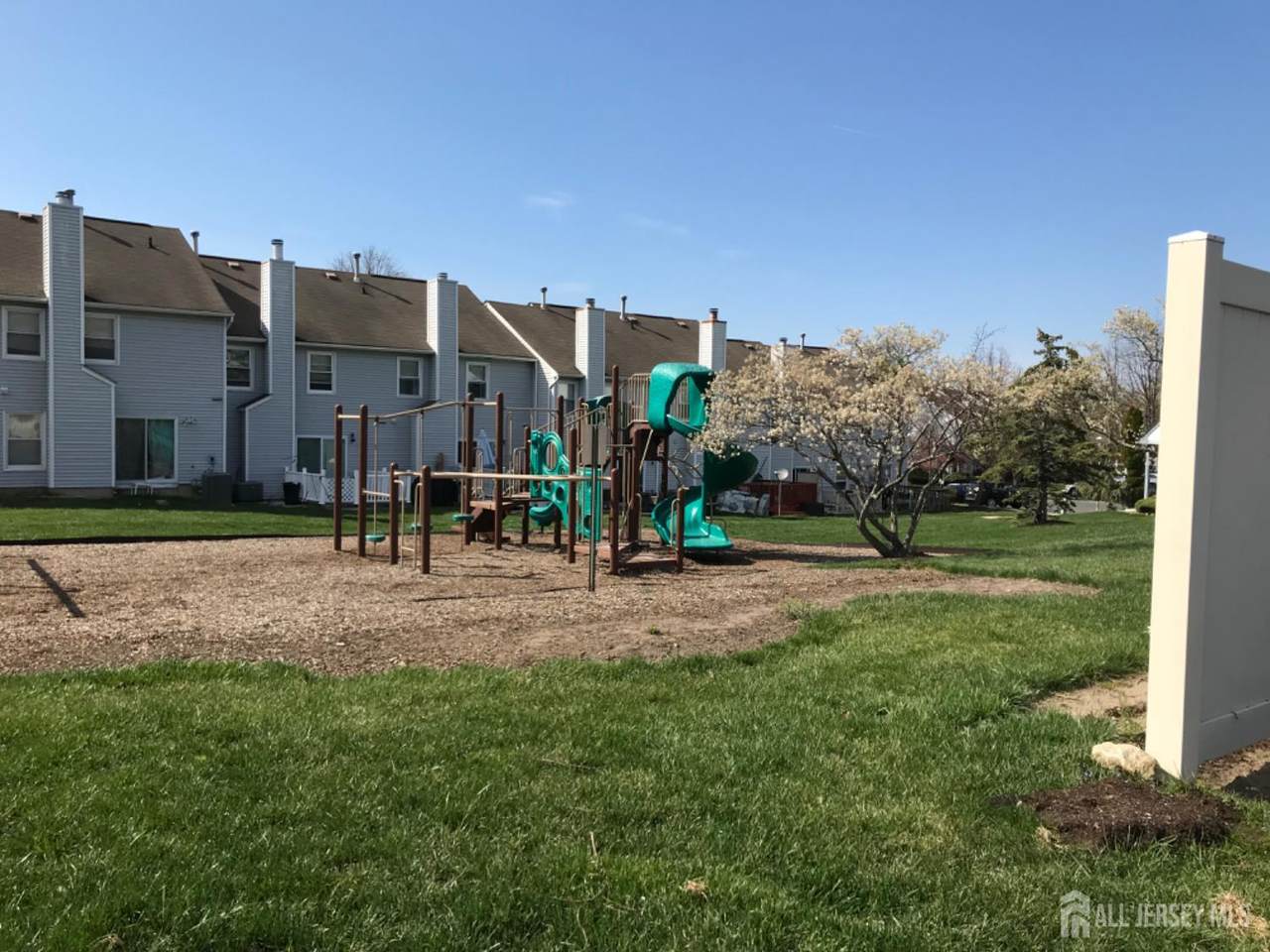 https://bt-photos.global.ssl.fastly.net/middlesexnj/1280_boomver_1_2613835R-2.jpg