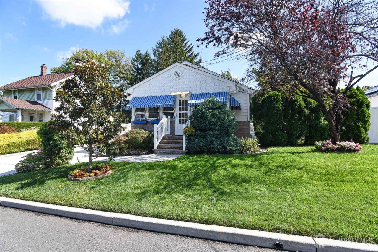16 Cheesequake Road - Photo 1