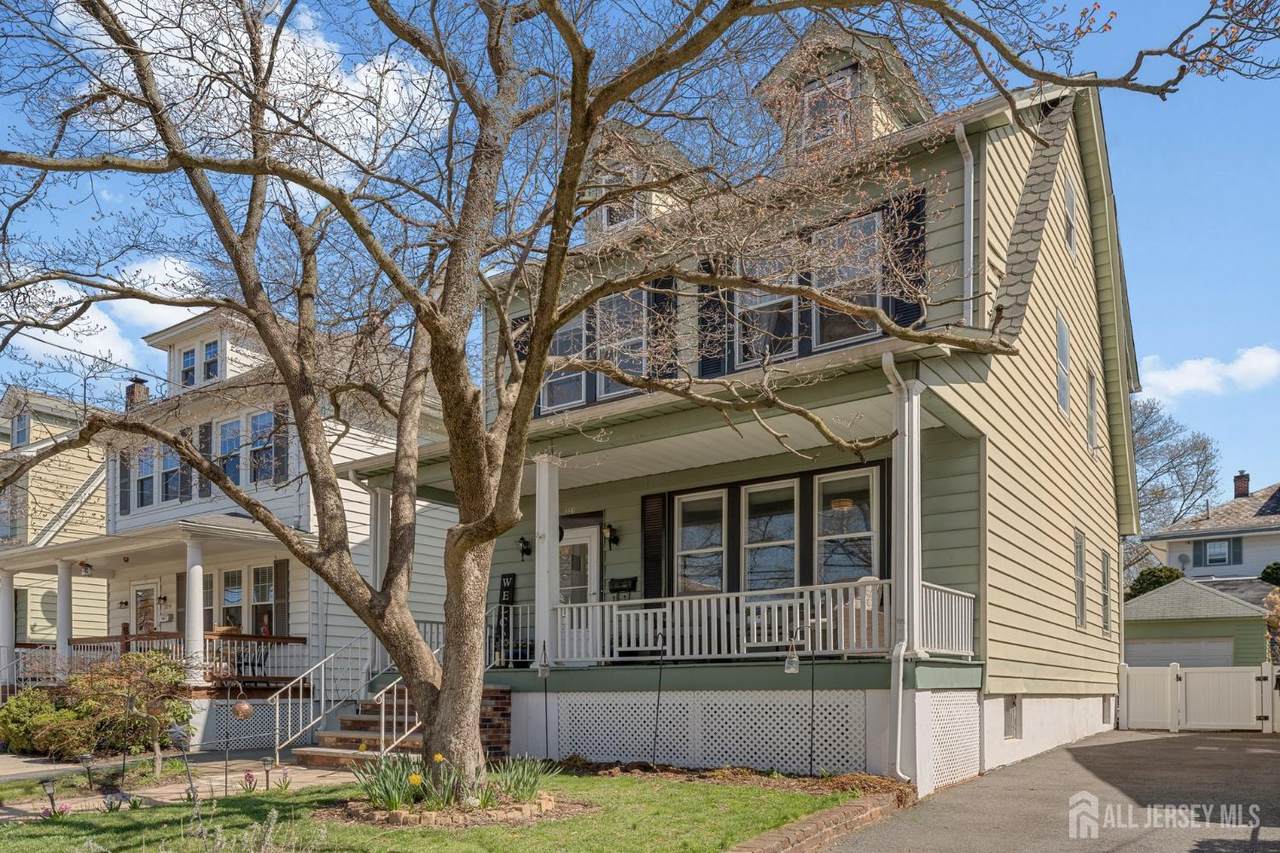 331 Cedar Avenue - Photo 1