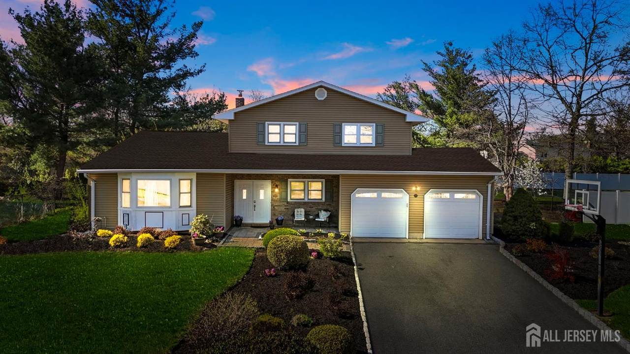 12 Boxwood Road - Photo 1