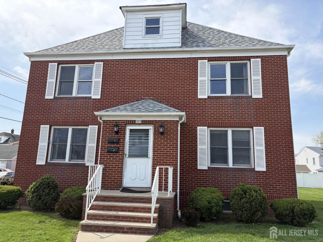 123 Heald Street - Photo 1