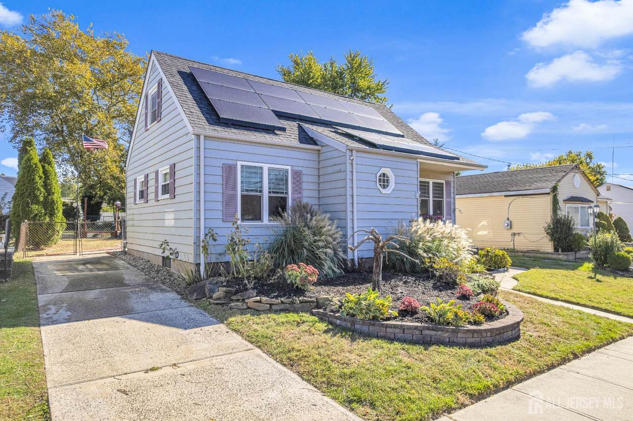 104 Boehmhurst Avenue - Photo 1