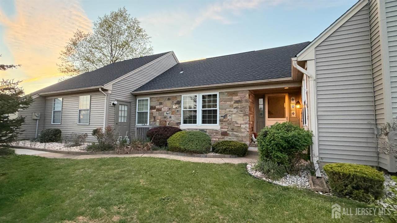 3 William Penn Court - Photo 1
