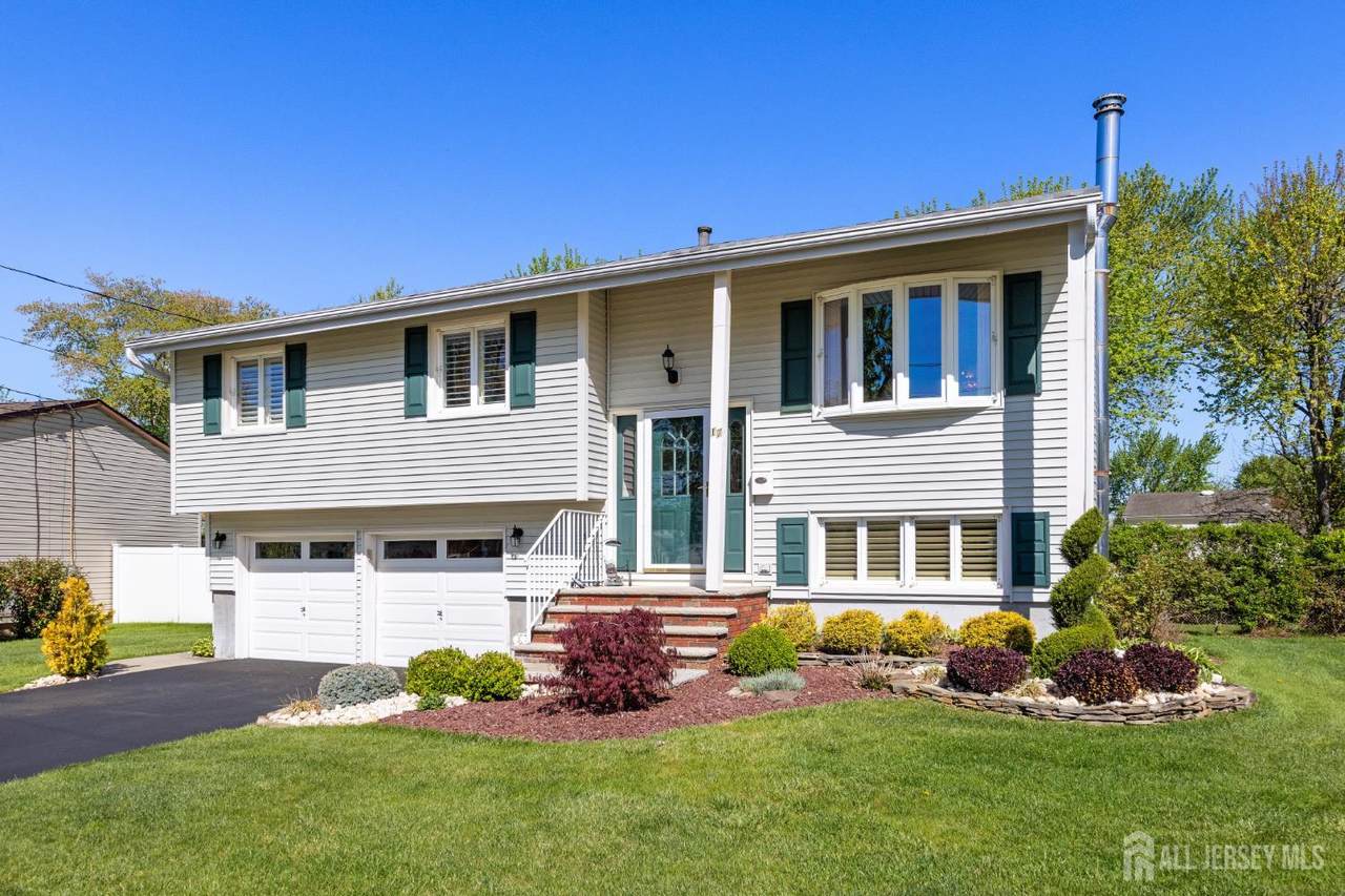 17 Arden Road - Photo 1