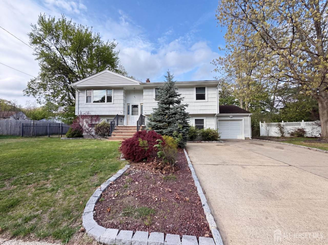 19 Central Avenue - Photo 1