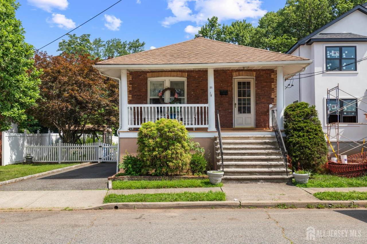 28 Wildwood Avenue - Photo 1